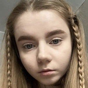 alina nikitina age